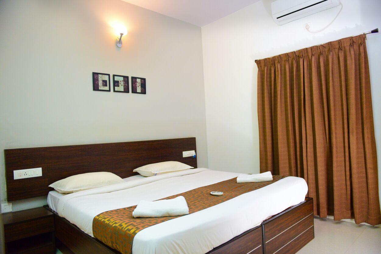 Varsha Enclave- Trinity House Aparthotel Mysore Exterior photo