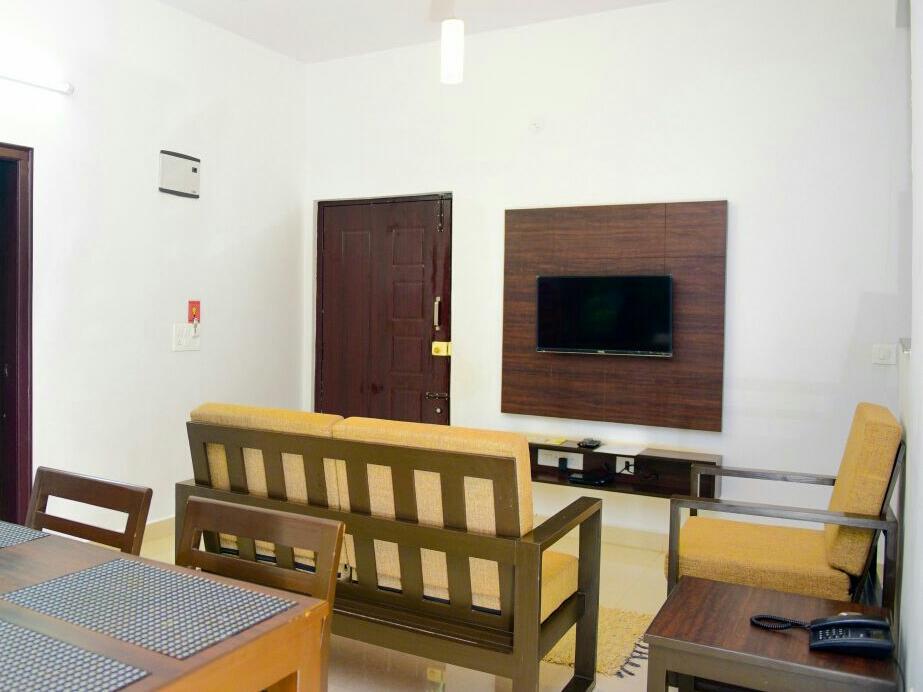 Varsha Enclave- Trinity House Aparthotel Mysore Exterior photo